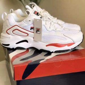 Fila Ray Tracer Runners Mens Sz 7 Womens Sz 9